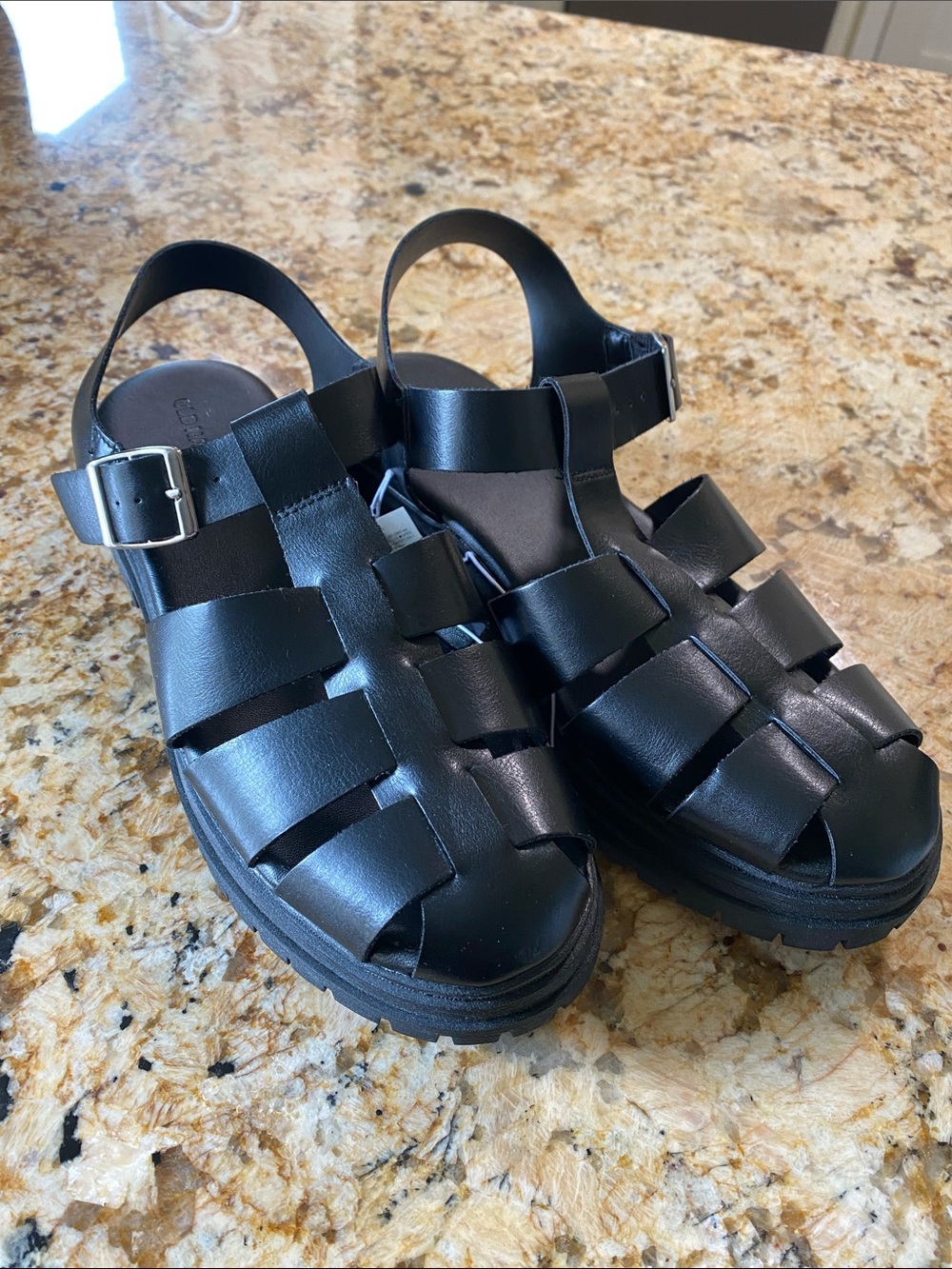 NWT Old navy Black Platform Sandals